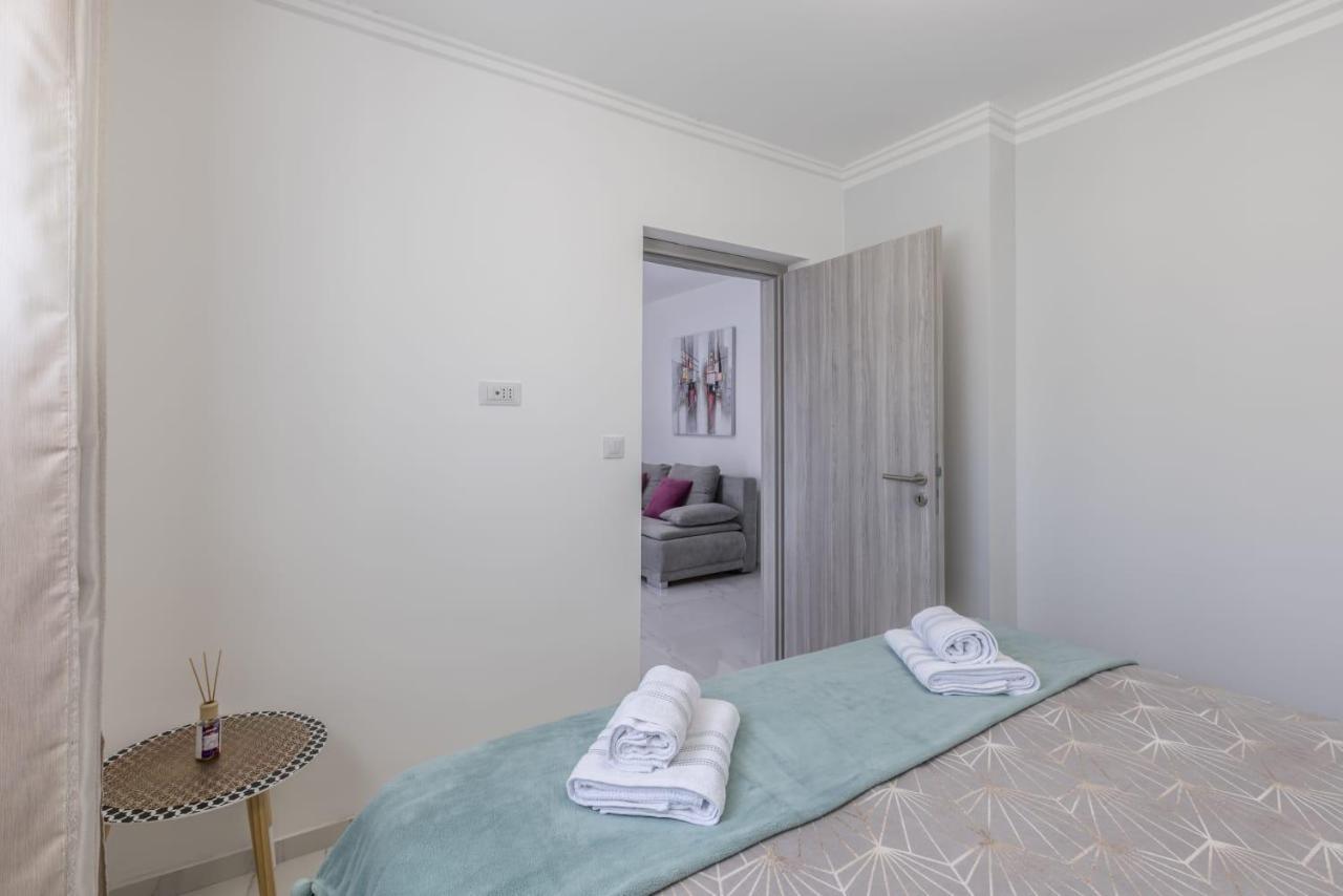 Royal Rose Gold Apartment Водице Екстериор снимка